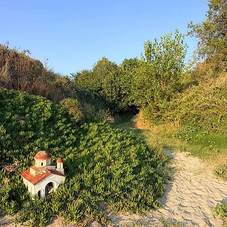 Fisherman's Cove Epanomi